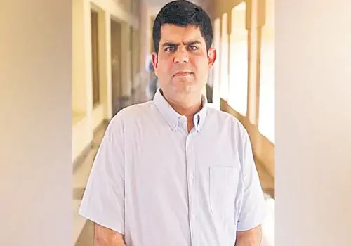Assistant Professor Nikhil Madan