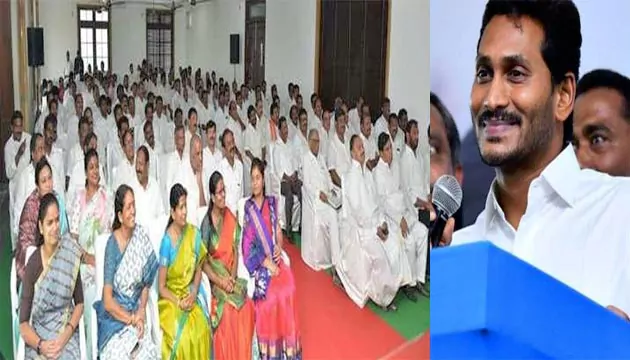 TDP leader demands for DNA tests to YCP MLAs