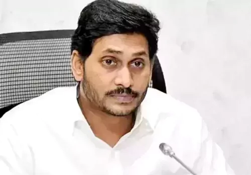 criticism from all corners on jagan ithanagar tour