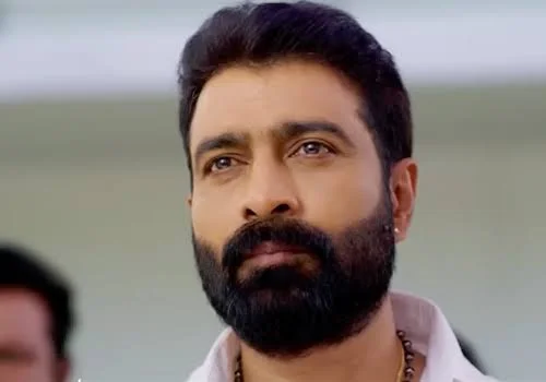 Jayam serial : బెదిరి కొట్టిన వీరు సింపథీ డ్రామా.. రుద్ర ప్లాన్ అదుర్స్!