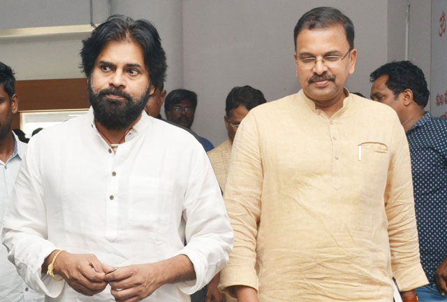 why jd lakshminarayana maintaining distance with janasena