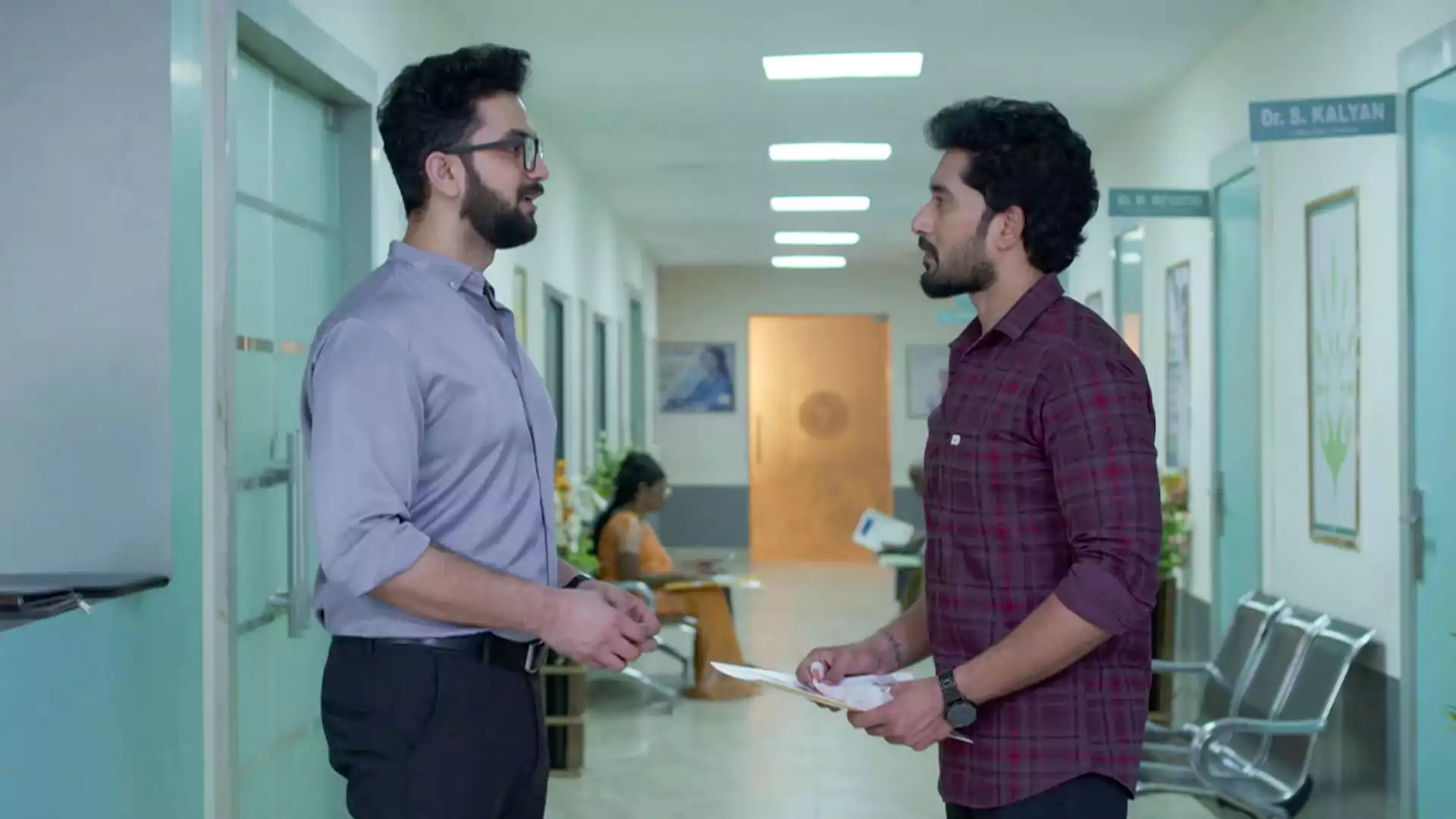 prev-img