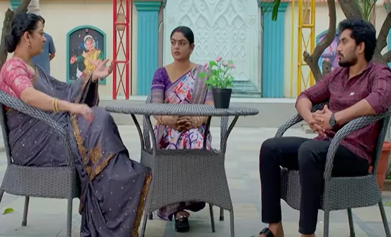 Karthika Deepam2: దీపకు యాక్సిడెంట్ ప్లాన్ చేసిన మాలిని.. కాపాడిన సూరజ్!