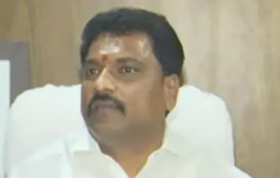 guntur mayor resign