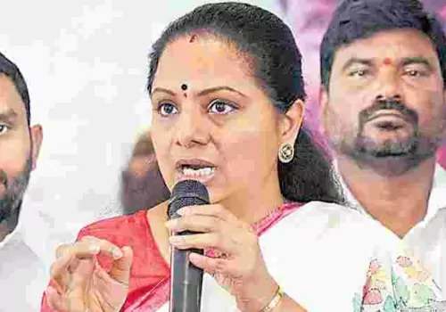 బీఆర్ఎస్ తన దారికి రావాల్సిందే అంటున్న కవిత