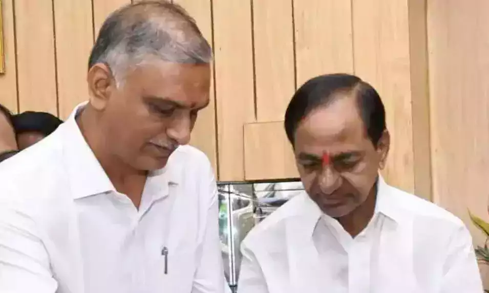 వాట్ టు డు?.. సిట్ నోటీసులపై ఎర్రవల్లి ఫామ్ హౌస్‌లో  బీఆర్ఎస్ కీలక నేతల మంతనాలు