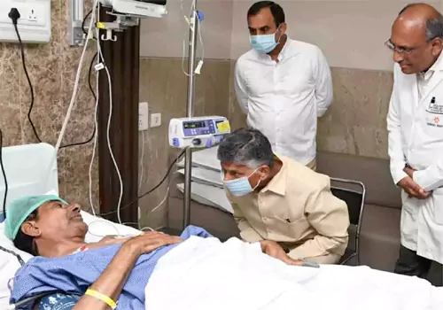 kcr family avoid babu at yasoda hospital