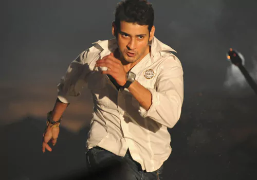 Mahesh Khaleja re release bookings on fire