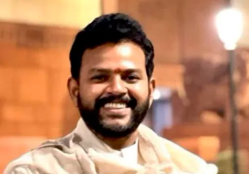 అయ్యప్ప భక్తులకు గుడ్ న్యూస్.. విమానంలో క్యాబిన్ లగేజీగా ఇరుముడి