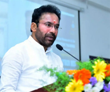kishan reddy disagree with cm kcr proposal on helicopter money