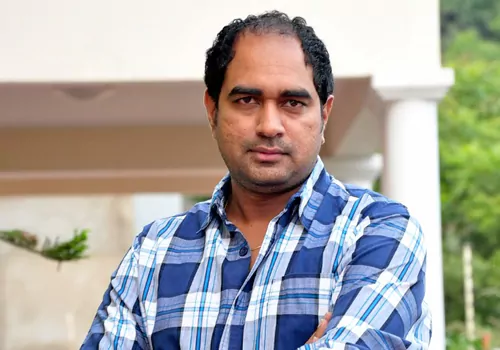 పవన్ దెబ్బకి మరో హీరోని చూసుకున్న డైరెక్టర్ క్రిష్!