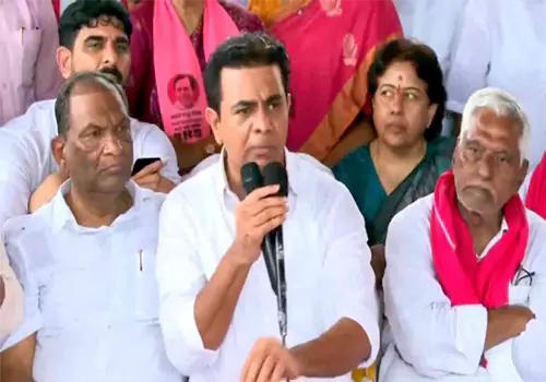 కాళేశ్వరం జలాలు వృథా పోతున్నా రేవంత్‌రెడ్డికి పట్టదా..? : కేటీఆర్