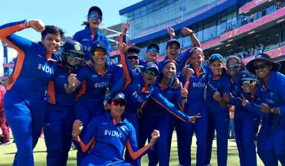 indian womens into  cwg cricket final