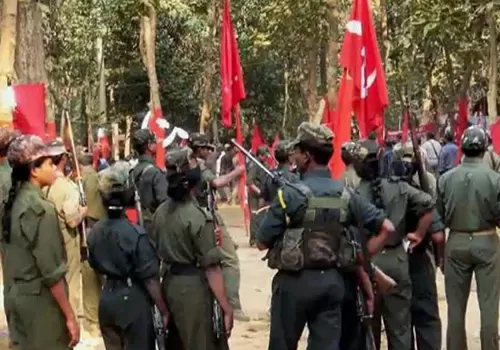 maoists declare will leave weapons and surrender