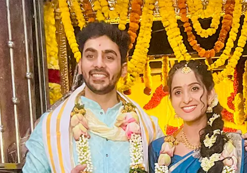 ias couple marriage very simple