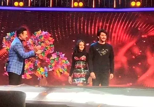 Mahesh Babu and Sitara to make splash in this show?