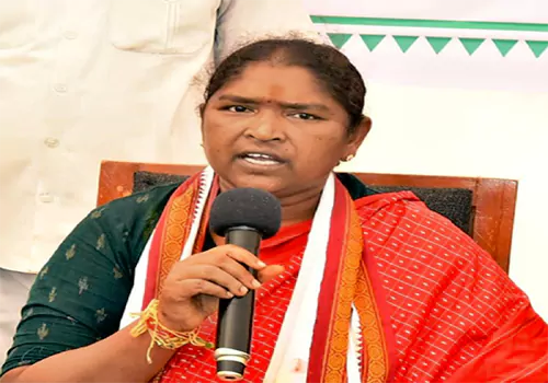 Minister seethakka
