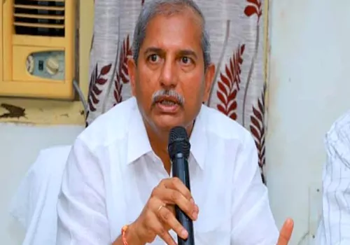 ఎమ్మెల్యే ఆది శ్రీనివాస్‌కు రూ.25 లక్షలు చెల్లించిన చెన్నమనేని ఎందుకంటే?