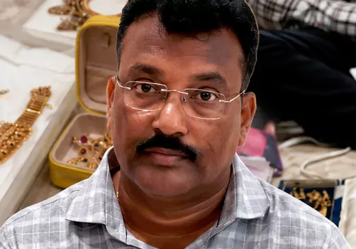 మోహన్ నాయక్ కు 14 రోజుల రిమాండ్