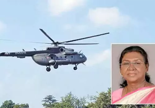 president draupadimurmu escaped from helicopter accident