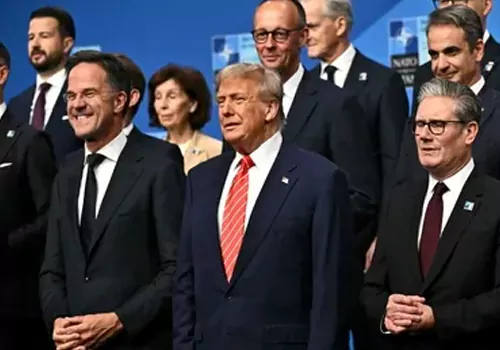  అమెరికా నిష్క్రమణ బెదిరింపు ప్రపంచ శక్తిని ఎలా పునర్నిర్మించగలదు..  భారత్‌కు ఎలా ఊతం ఇవ్వగలదు?