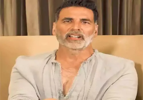 అక్షయ్ కుమార్ కి కరోనా..మరి అంబానీ ఇంట పెళ్ళికి వెళ్తున్నాడా!