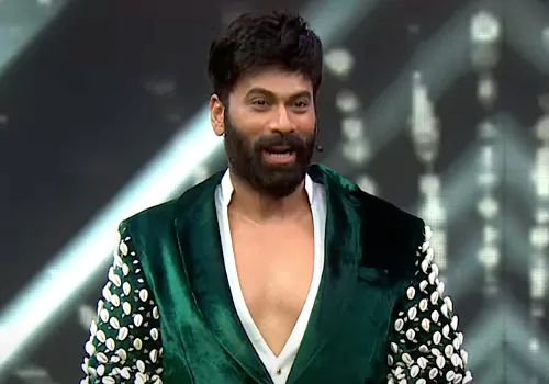 75 వేలతో మ్యూజిక్ వీడియో సాంగ్ థీమ్ తో డాన్స్ ఐకాన్