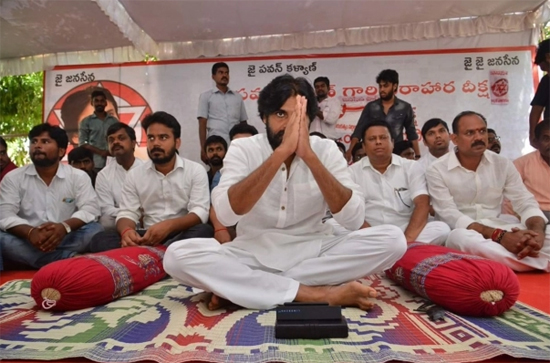 pawan kalyan hunger strike