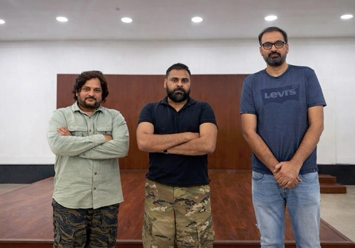 New year gift for Pawan Kalyan fans