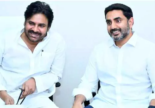 లోకేష్ ను కరెక్ట్ చేసిన పవన్ కల్యాణ్.. ఏ విషయంలోనో తెలుసా?