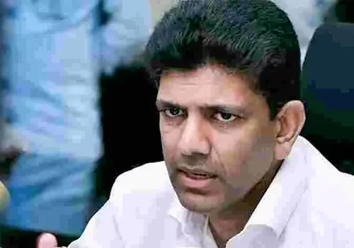 నిలువెత్తు నిఘంటువు చంద్రబాబు.. కేంద్ర మంత్రి పెమ్మసాని