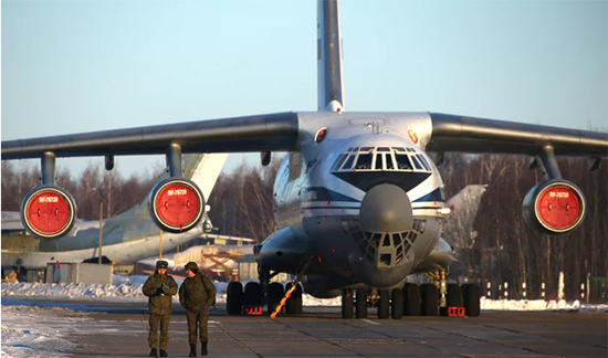 Algerian military plane crashes