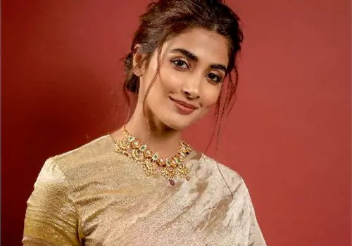 ప్రేమలో పడ్డాను..కాకపోతే బటన్ నొక్కలేను 