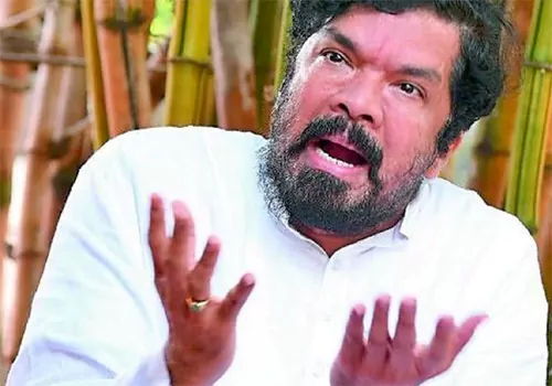 Posani in custody at Vijayawada Bhawanipuram police station