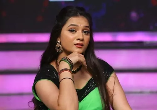 రష్మిక కంగ్రాట్యులేషన్స్ అని టెక్స్ట్ మెసేజ్ చేసింది...సోనియా నంబర్ ని బ్లాక్ లో పెట్టాను!