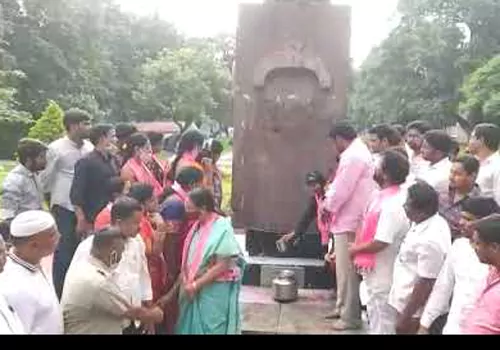 amaraveerula sthupam purification by trs students union