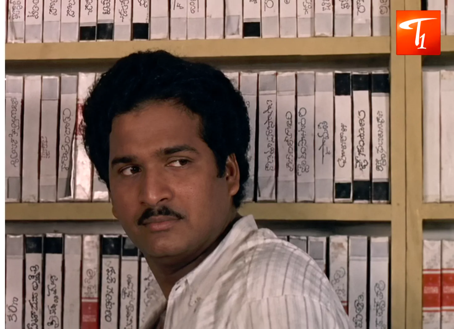  పొట్టచెక్కలయ్యే కామెడీ.. రాజేంద్ర ప్రసాద్ ఎవ‌ర్ గ్రీన్ వీడియో మ‌ళ్లీ వైర‌ల్ అవుతోంది!
