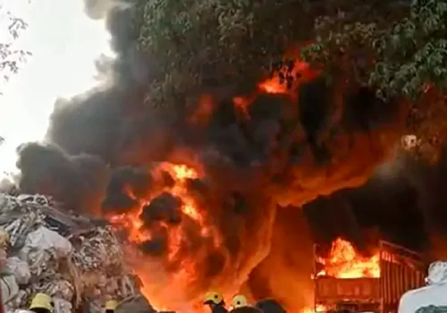 fire accident in hyderabad rajendranagar