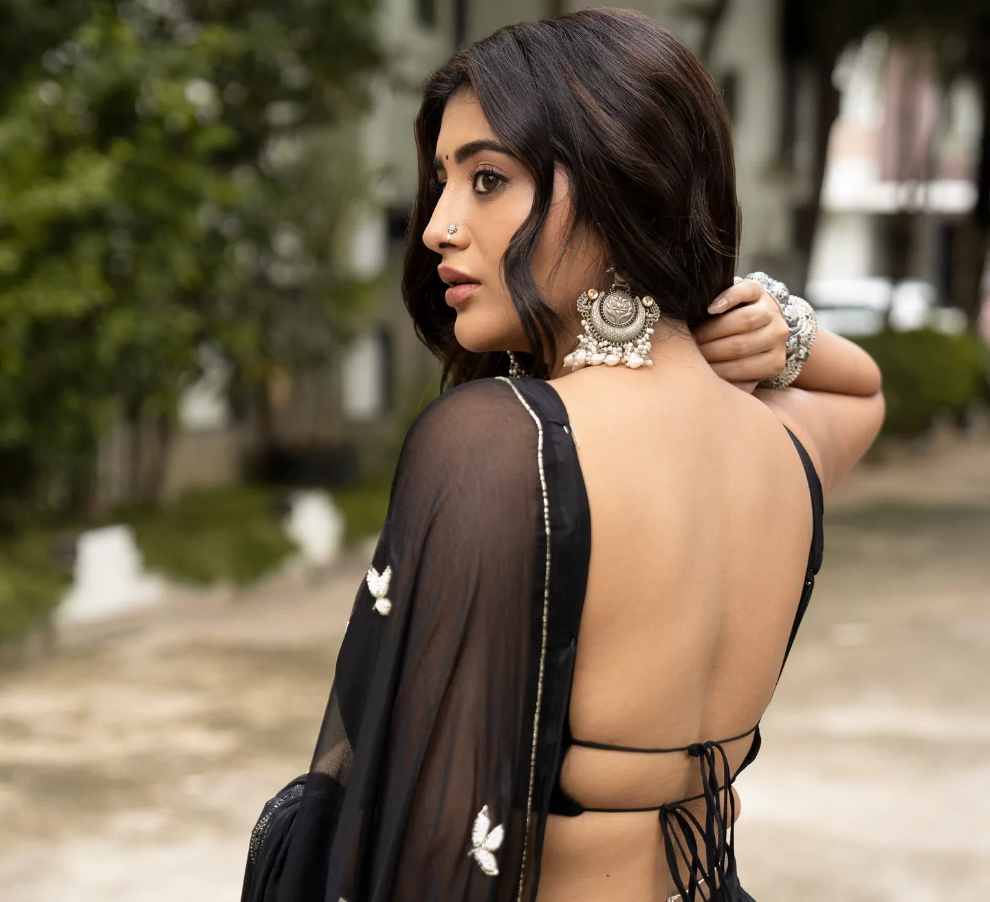 ఆకాశం నుంచి దిగి వ‌చ్చిన అందాల తార.. ఇప్పుడు హీరోయిన్ అయిపోయింది.!