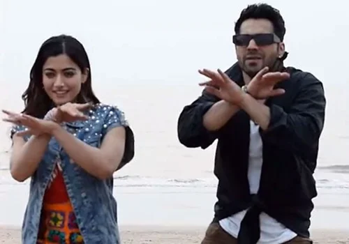 Rashmika dances on 'Arabic Kuthu