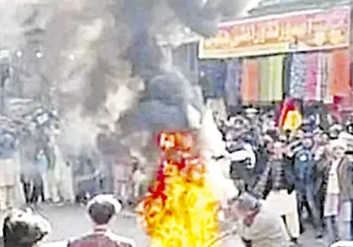 people revolt in pak occupied kashmie