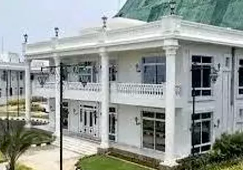  రుషికొండ ప్యాలెస్ కు గ్లోబల్ టెండర్.!
