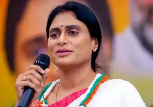heavy bettings on sharmila majority in kadapa