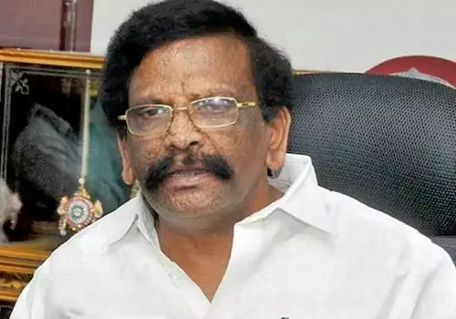 sidda raghavarao political carear close