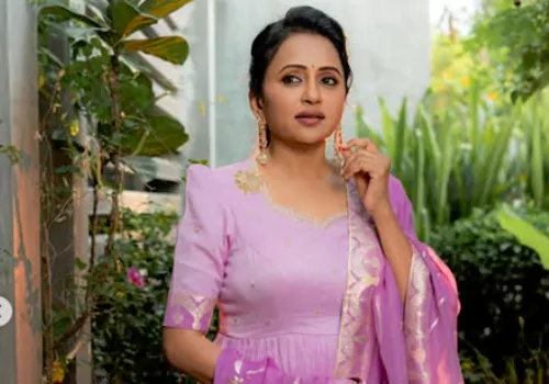 anchor ravi comments on Suma Kanakala