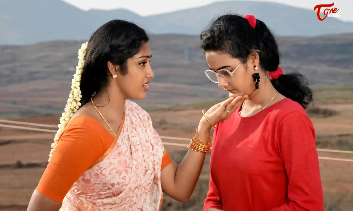 నా మొగుడికి వంట చేసి పెడతావా? రోజాపై ఫైర్ అయిన నాంచారి.!