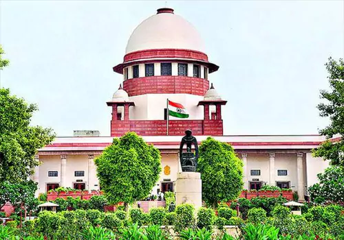 center agrees to make changes in sedetion law