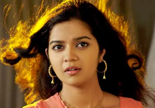 విడాకులకు రెడీ అయిన కలర్స్‌ స్వాతి.. కారణమేంటి..?