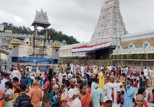 devotees rush continue in tirumala