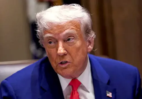 trump policies and decessions driving america towards econamic crisis